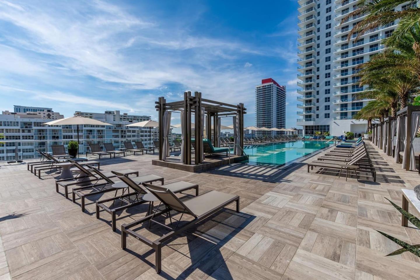 הוליווד Amazing Apartments At H Beach House מראה חיצוני תמונה