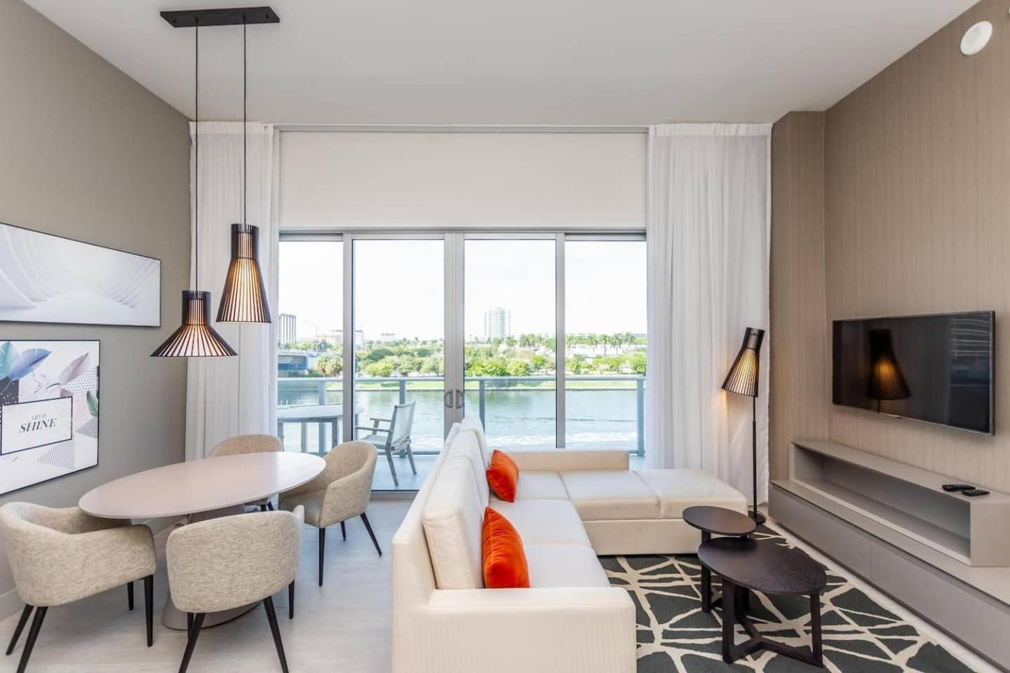 הוליווד Amazing Apartments At H Beach House מראה חיצוני תמונה
