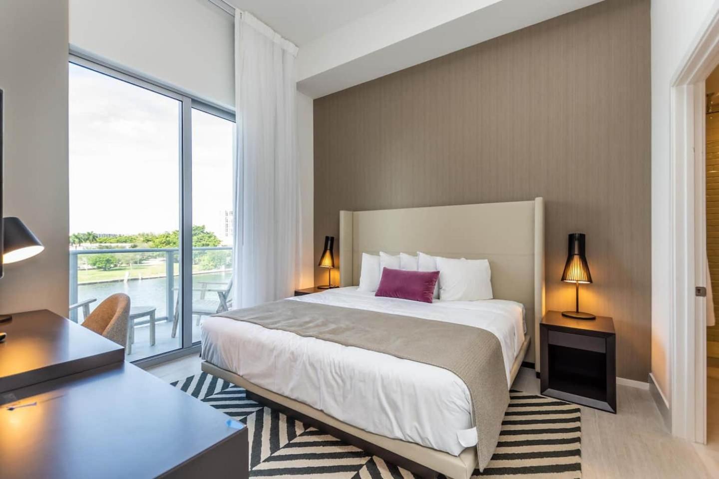 הוליווד Amazing Apartments At H Beach House מראה חיצוני תמונה
