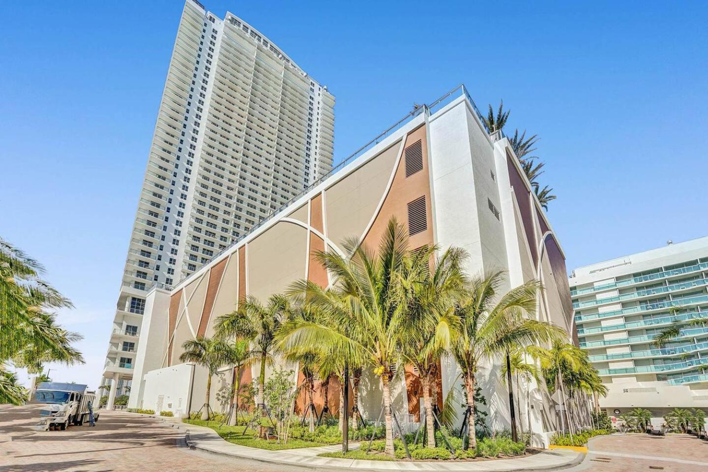 הוליווד Amazing Apartments At H Beach House מראה חיצוני תמונה